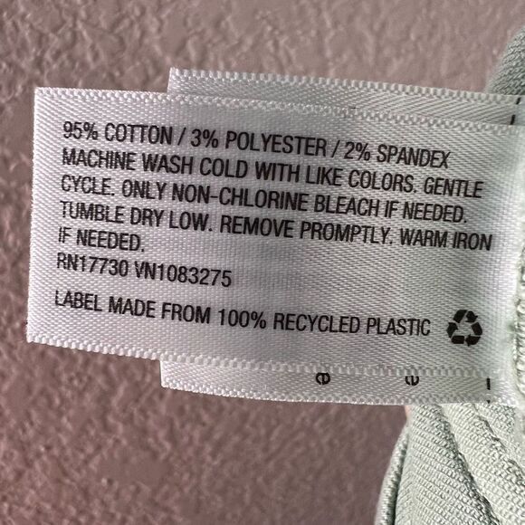 Universal Thread Women Green High Waist Shorts Bow‎ Tie Belt Multiple Sizes NWT - Picture 6 of 6